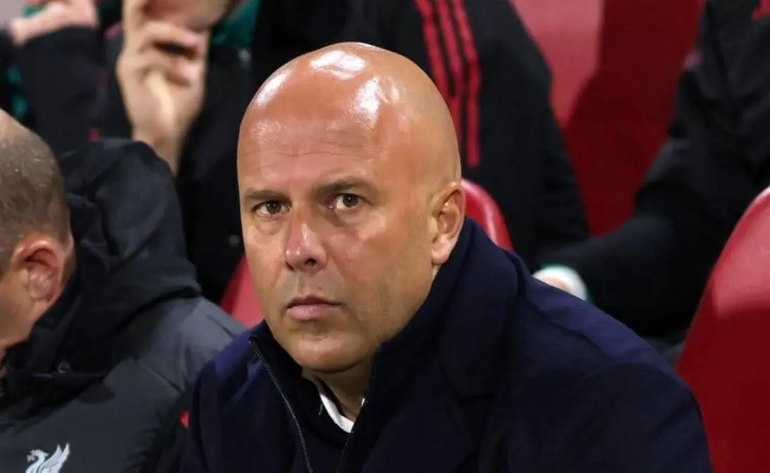 英超赛事解读：多支球队教练席位危机深度分析